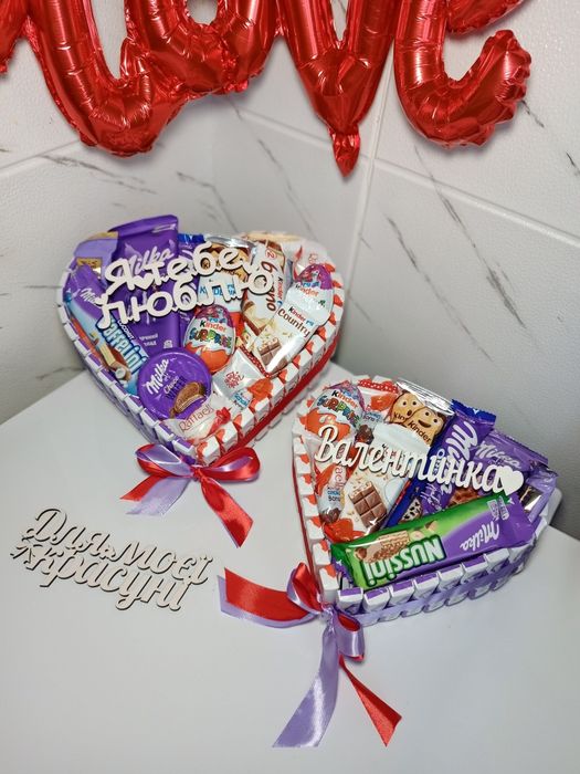 Солодкі подарунки, день закоханих, букет з цукерок