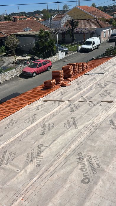 Sob orçamento obras e manutenção