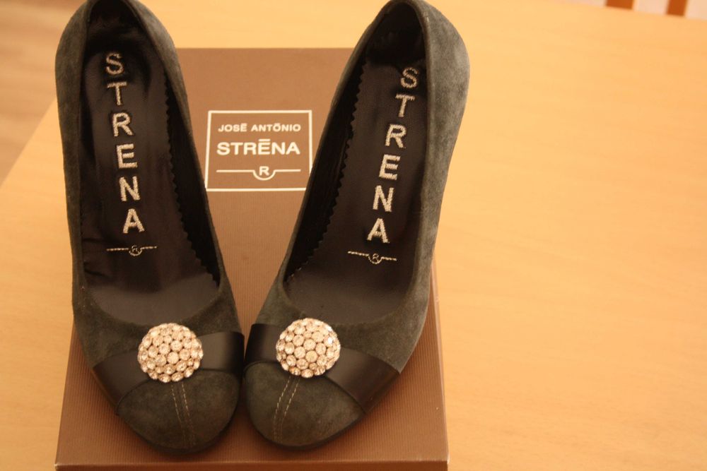 Sapatos Strena 34 Novos