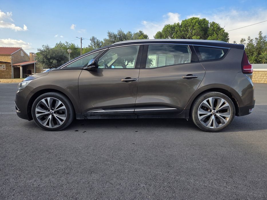 Renault Grand Scénic IV 1.5 dCi Hybrid Assist | 7 Lugares | 95.580 km | Excelente Estado — photo 3