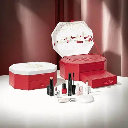 Адвент календар 2026 KIKO MILANO Snow-Kissed Holiday Advent Calendar