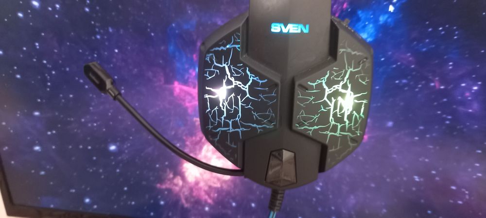 Игровые наушники фирмы Sven