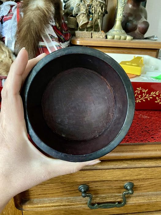 Африканская шкатулка из кожи буйвола, ёмкость оббитая кожей