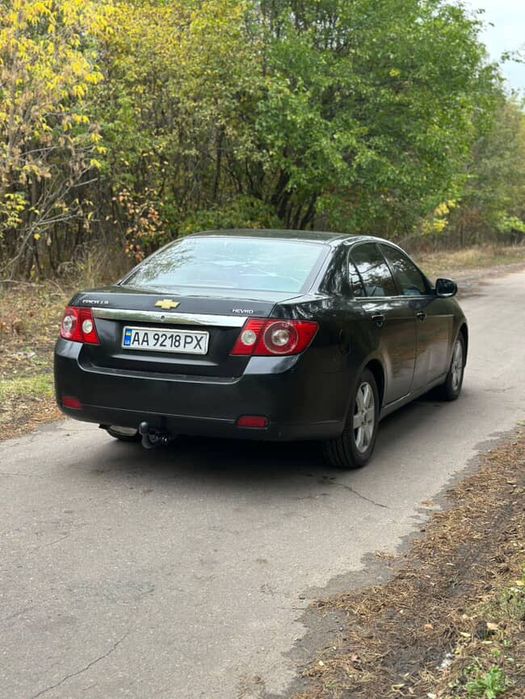 Автомобіль Chevrolet Epica