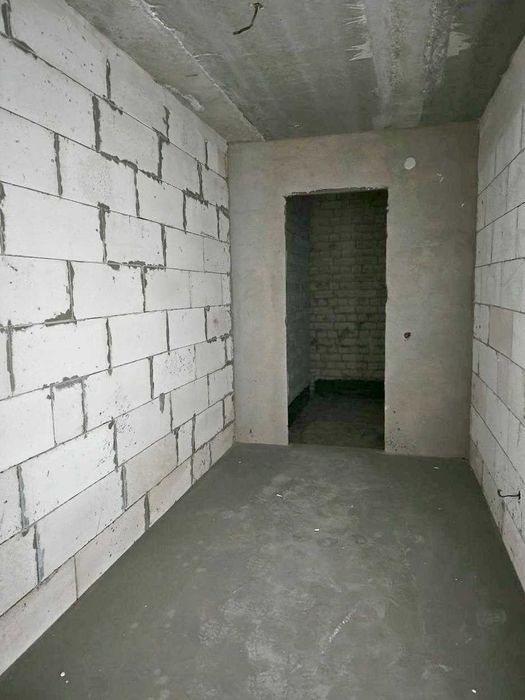 "єОселя" Простора Квартира 67,5 м² у Зданій новобудові