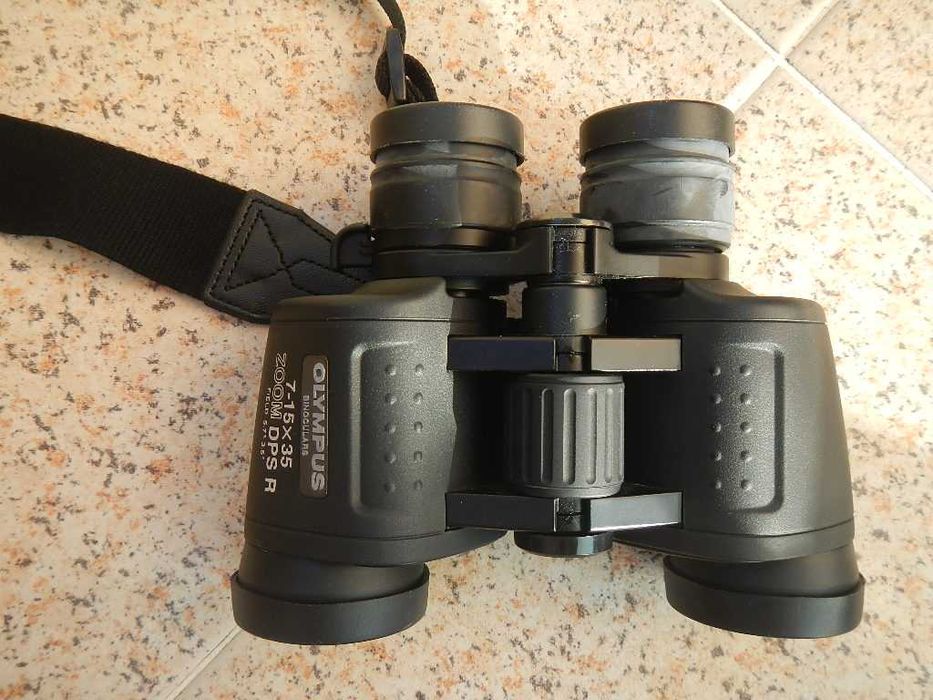 Binóculos Olympus 7-15x35