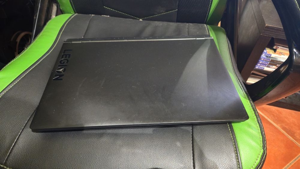 Portátil Lenovo Legion 81SY