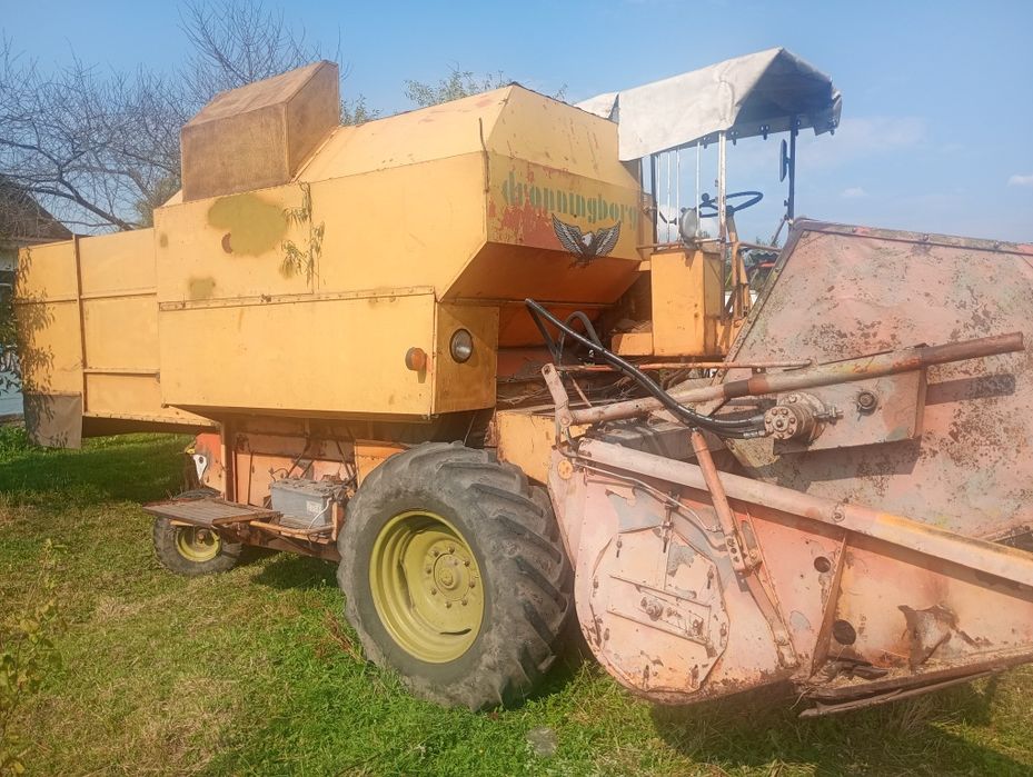 Дронінборг D1600
