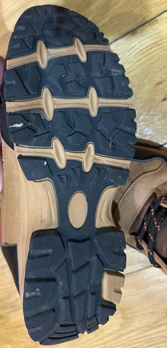 Tommy Hilfiger подростковые демисезонные ботинки 40