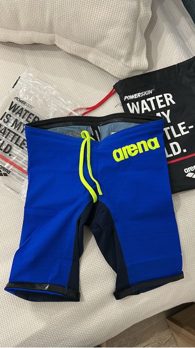 Arena PowerSkin Carbon