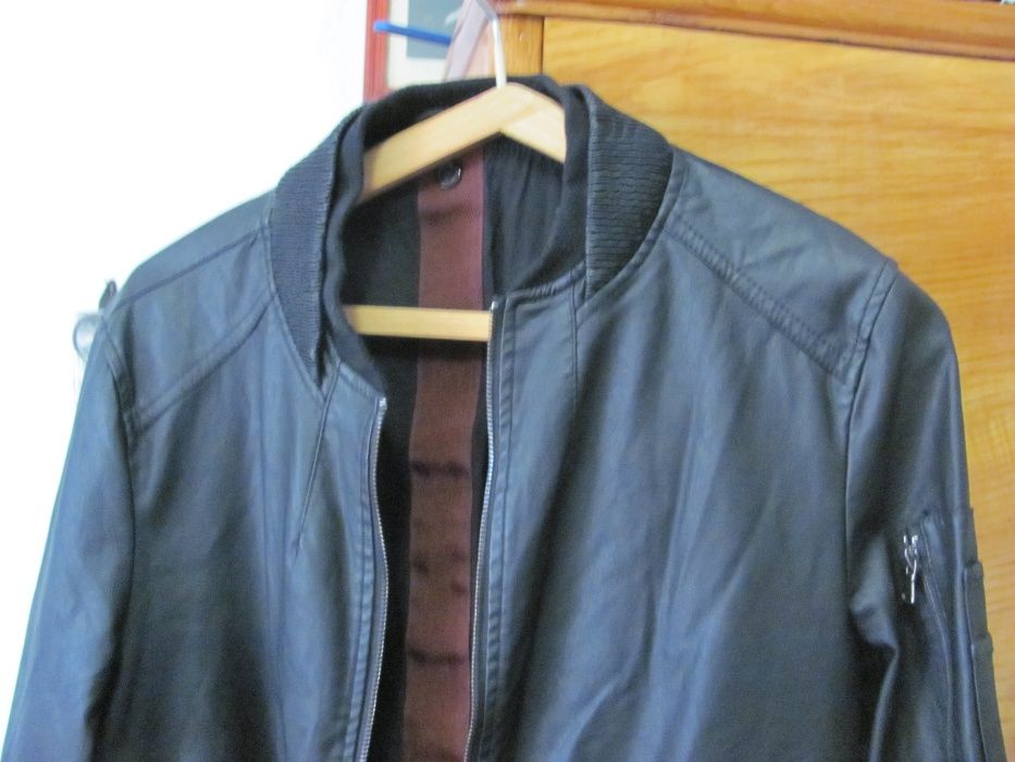 куртка новая экокожа разм. 48-50