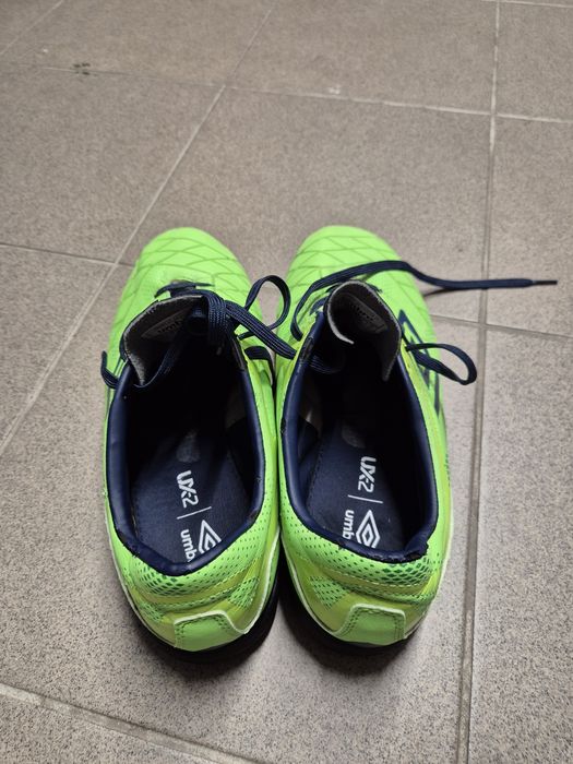 Buty piłkarskie UMBRO rozmiar 45, korki na orlik, sztuczną trawę