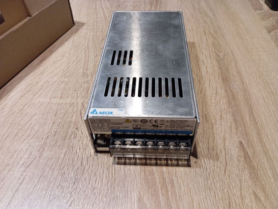 Zasilacz napięciowy modułowy delta 24v 200w