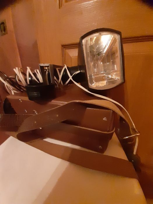 Продам фотовспышку