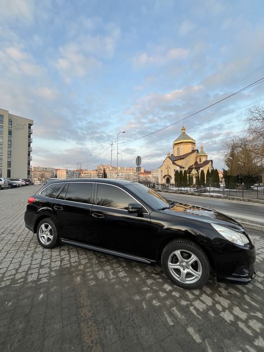 Subaru legasy універсал