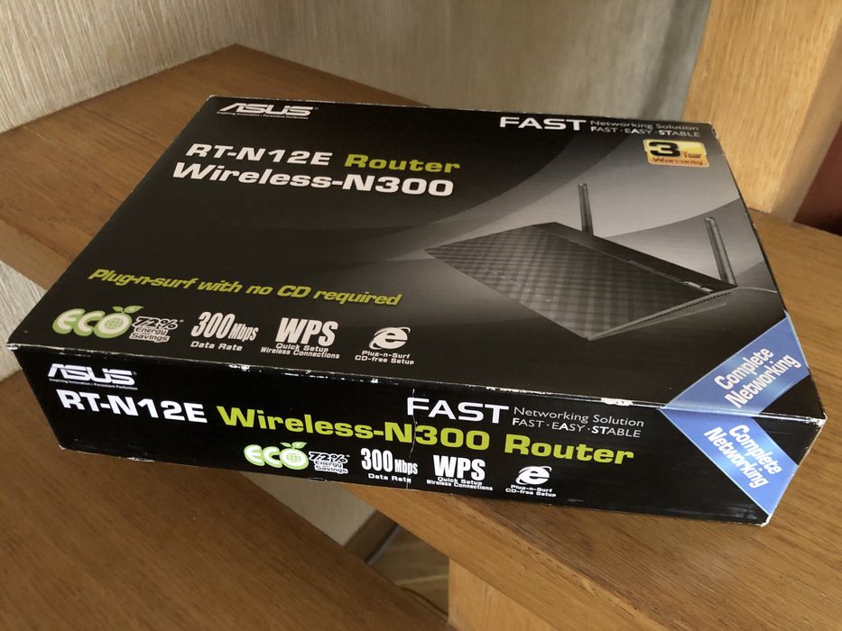 Продам роутер ASUS RT N-12 E