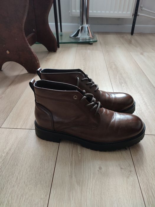 Buty męskie z Lasocki