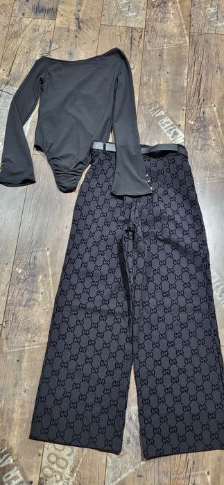 Komplet damski elegancki body szerokie spodnie premium S M