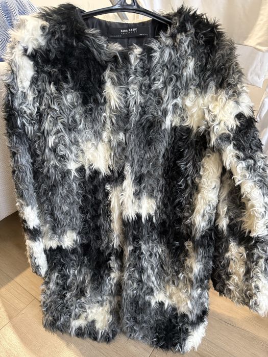 Жіноча шубка Zara
