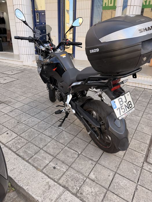 Benelli trk 251