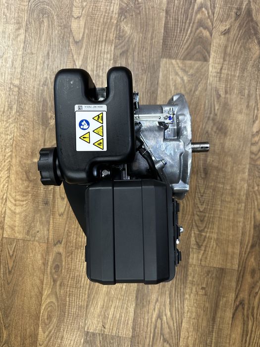 Двигун чотирьохтактний газонокосарки Loncin