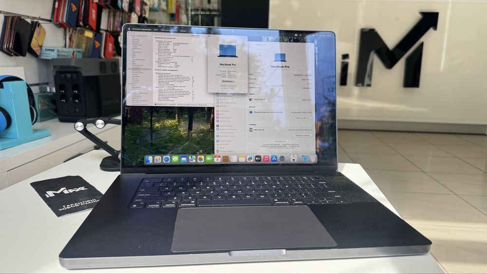 MacBook Pro 16” 2023 M3 Pro 18/512Gb Space Black Повноцінний без блокувань 100% АКБ MRW43 1399€