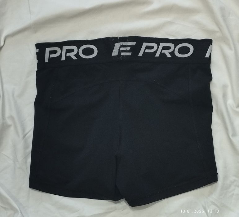 Жіночі шорти від NIKE PRO