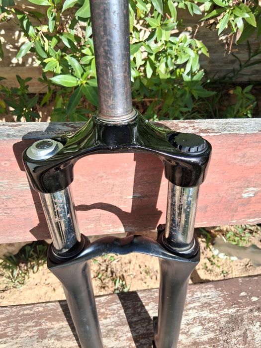 Suspensão Marzocchi Bomber Dirt Jump