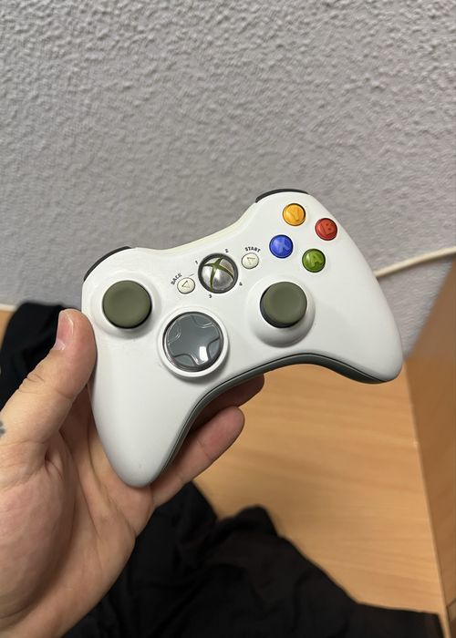 Під ремонт!Геймпад джойстик під ремонт Microsoft Xbox 360 оригінал