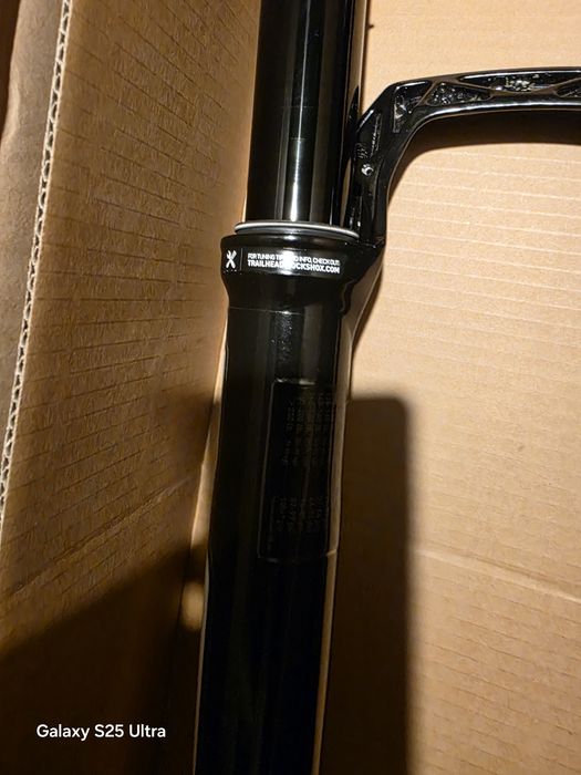 ROCK SHOX SID ULTIMATE Race Day 29er 120mm na manetkę 2P 2024+ czarny