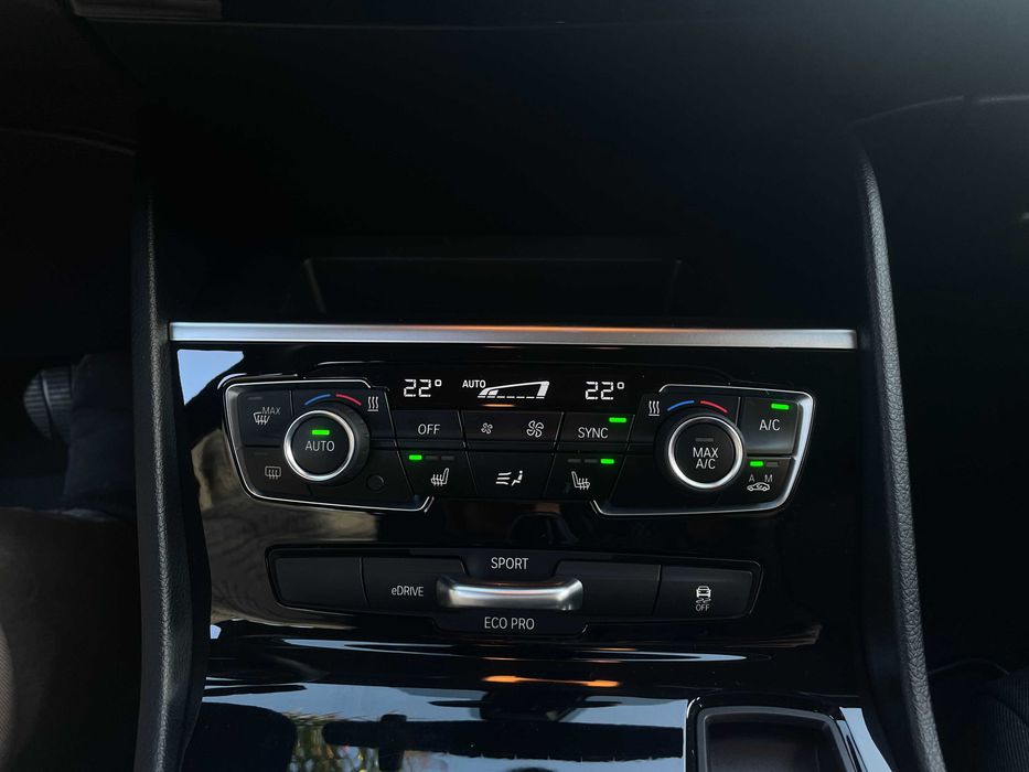 BMW 225xe híbrido plug-in PHEV