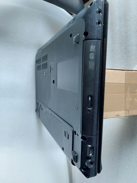 Lenovo G575 AMD E-450. Grafika Radeon HD 6320