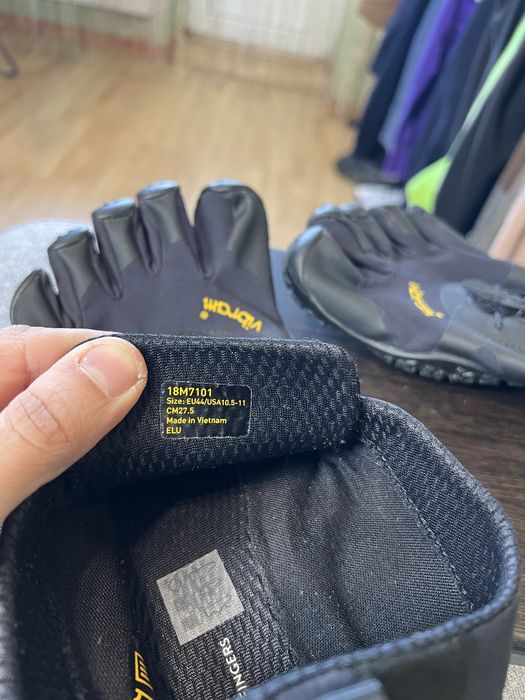 Трекінгові черевики Vibram Five Fingers V-Alpha 44р Оригінал