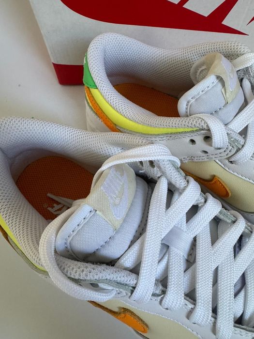 Nowe sneakersy buty unisex WMNS NIKE DUNK LOW kolorowe białe 36,5