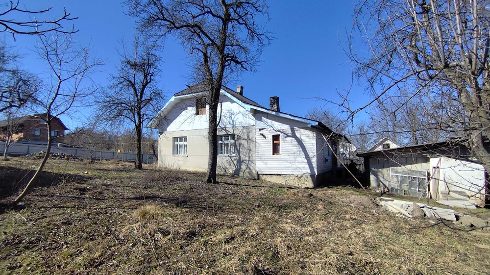 Продається будинок. Старуня. Газ. Вода. Ділянка 46 сот. Ліс. Ластівці