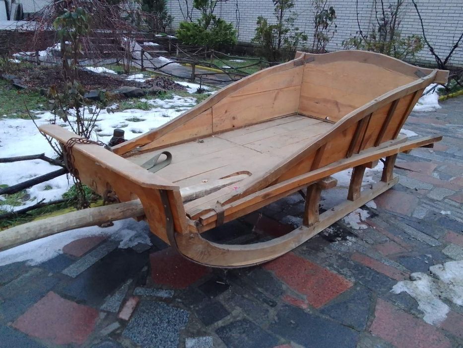 Сани,на 1_2 лошади.Оплата любая,доставка.