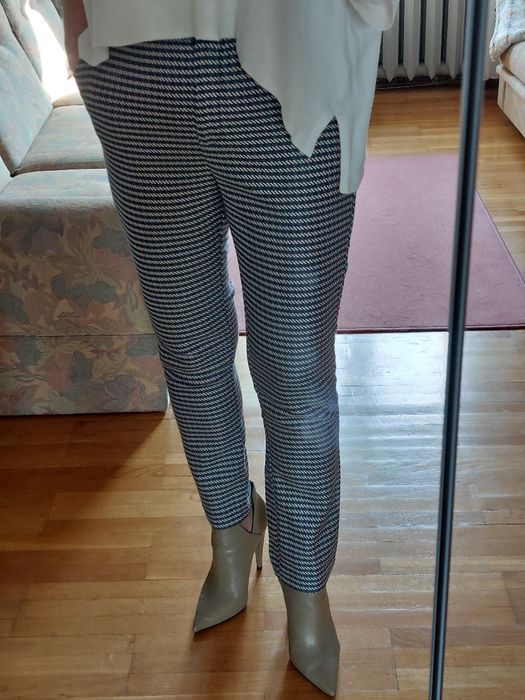 Nowe.Spodnie damskie z rayonem. CKS. Rozmiar 36/38