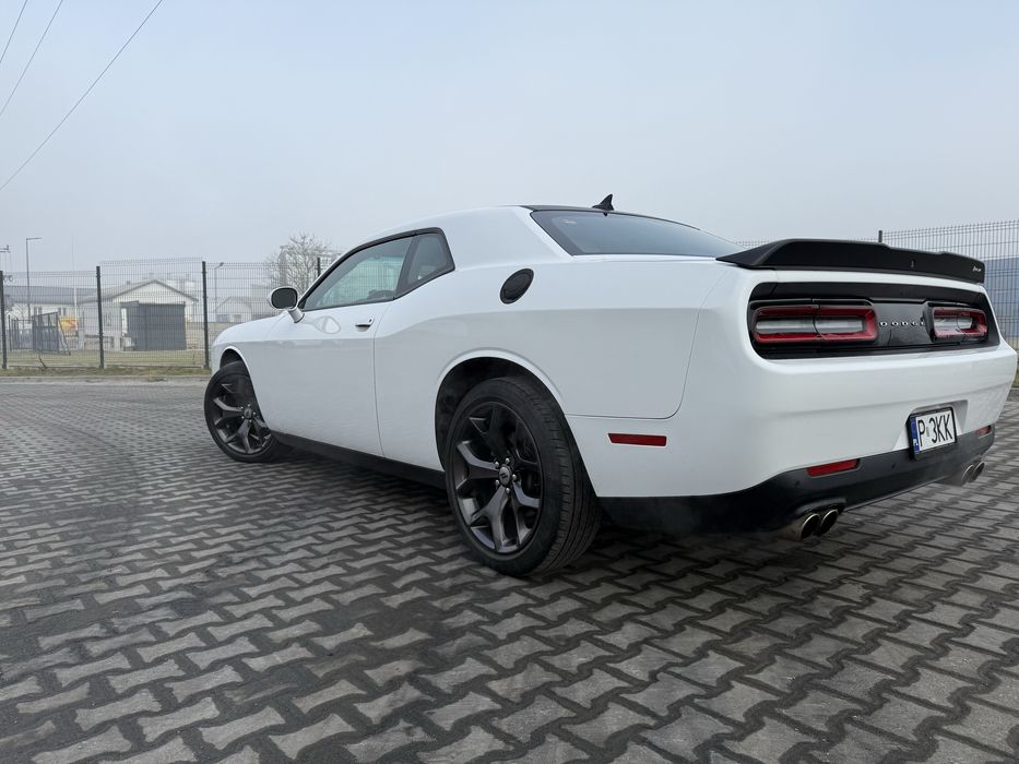 Dodge Challenger SXT Plus 2018