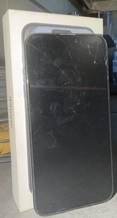 Iphone 15 pro max 256g