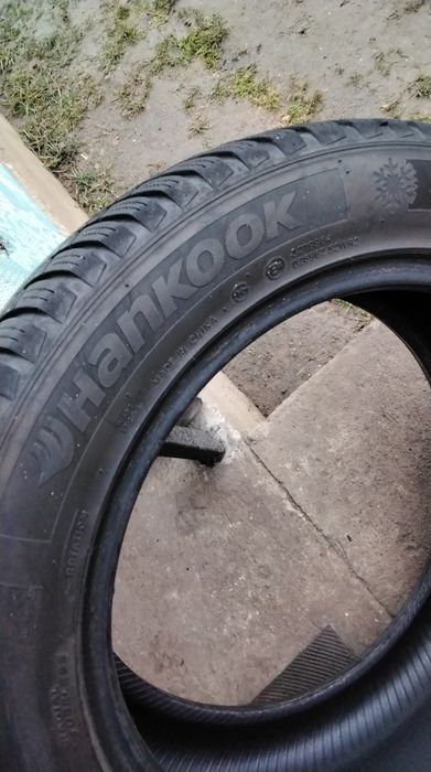 Шини зима 205 55 16 HANKOOK