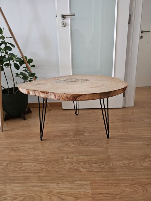 Mesa de centro em pinho