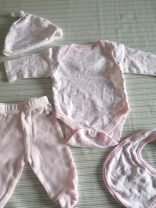 Conjunto de bebé menina 1a3 meses