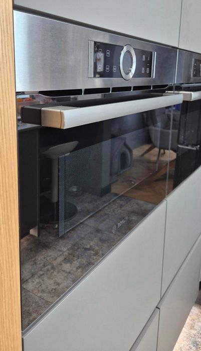 kuchenka mikrofalowa do zabudowy BOSCH serie 8 CFA634GS1