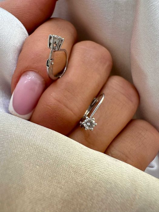 Kolczyki z diamentami naturalnymi 0.24 CT