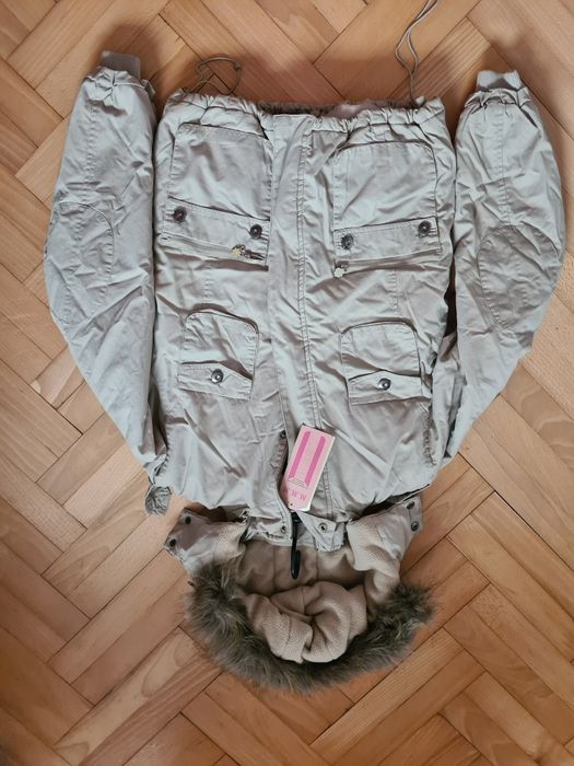 Kurtka ocieplana z kapturem 158/164cm