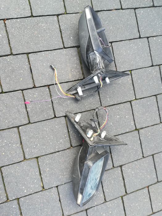Lusterko podświetlane lewe prawe bmw e60 e61 Europa 8 pin