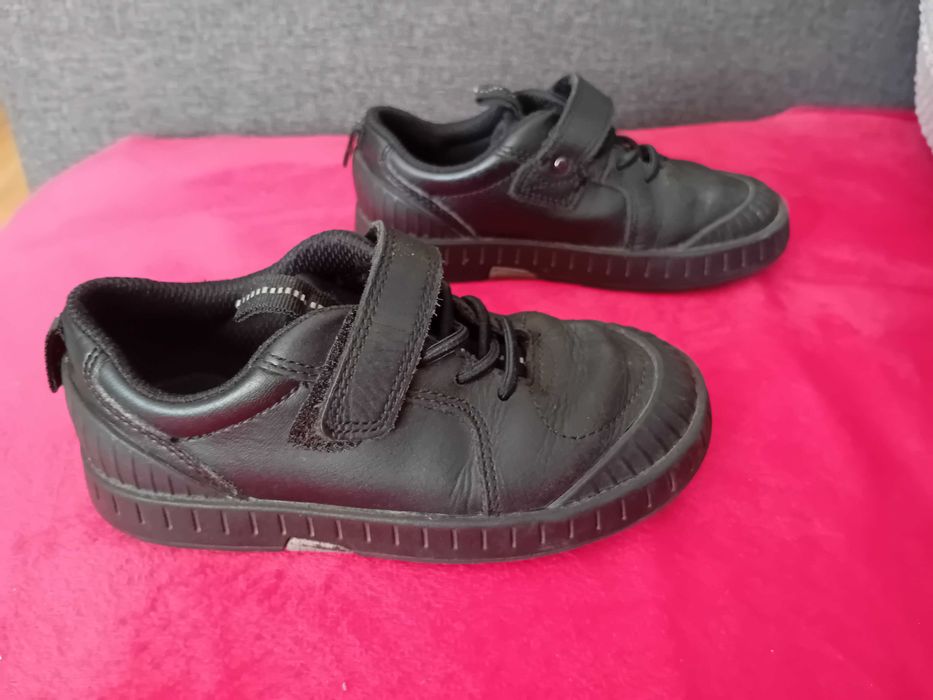 Buty chłopięce rozm. 28
