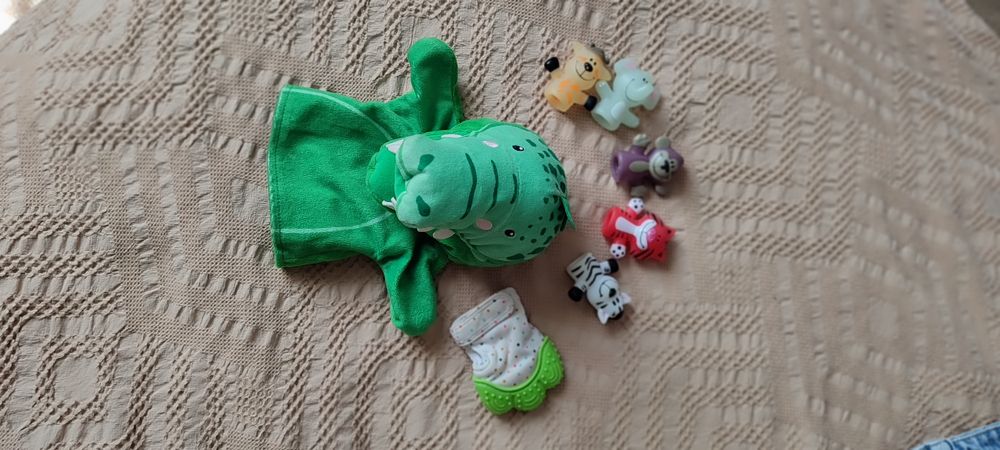 25 різних іграшок для найменших