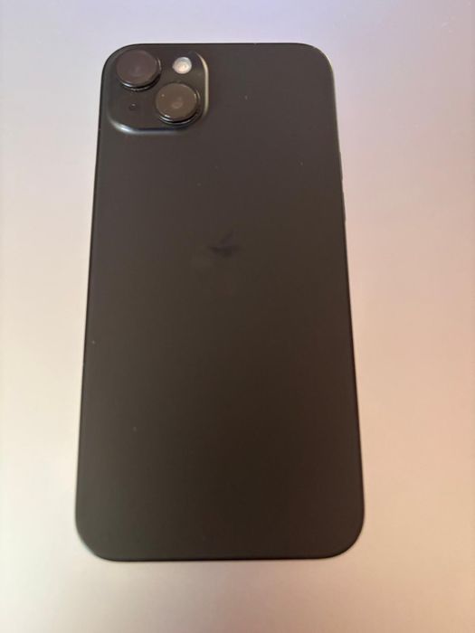 iPhone  15 plus  zadbany