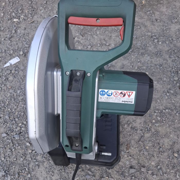 Piła do metalu Metabo CS 22 -355